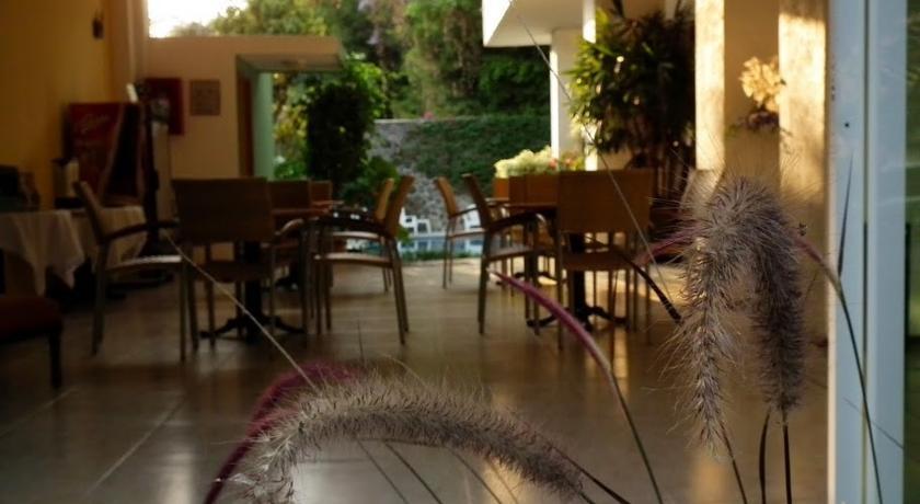 Hotel Laam كويرنافاكا المظهر الخارجي الصورة