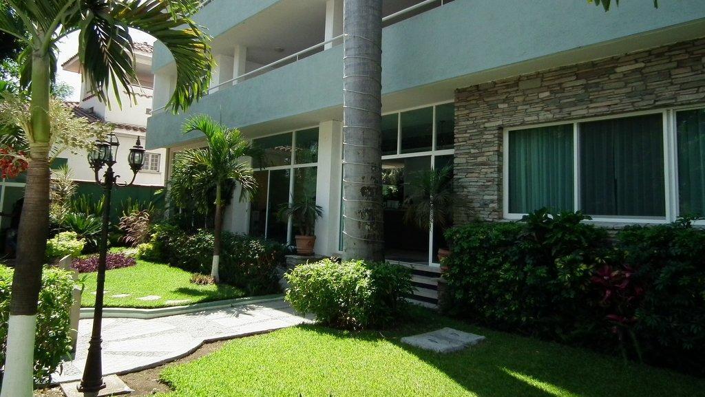 Hotel Laam كويرنافاكا المظهر الخارجي الصورة